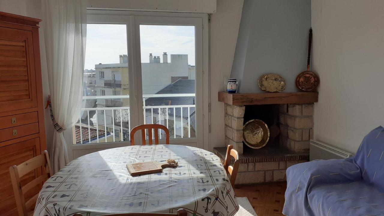 Quartier Arago - Appartement Spacieux Et Lumineux เลส์ซาบล์-โดล็อนน์ ภายนอก รูปภาพ